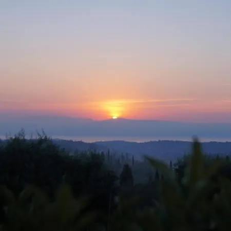 Luxury Apartment, Tranquility, Sea Views, Breeze *