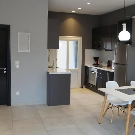 דירה Corfu Luxury Apartment, Tranquility, Mountain & Sea Views אגיוס גורדיוס