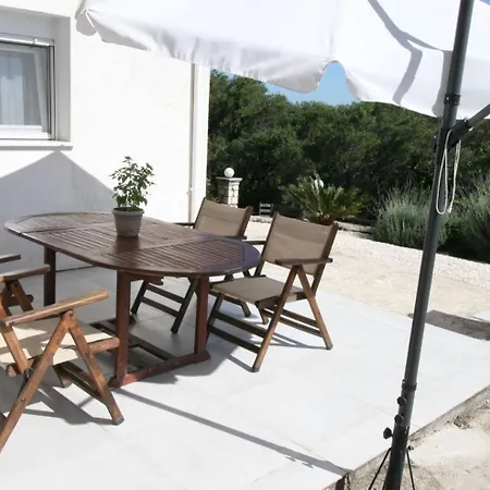 Apartment Luxury Apartment, Tranquility, Sea Views, Breeze