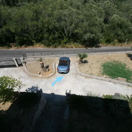 Luxury Apartment, Tranquility, Sea Views, Breeze Apartman Ájosz Górdiosz