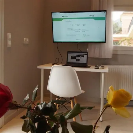 Luxury Apartment, Tranquility, Sea Views, Breeze Apartman *